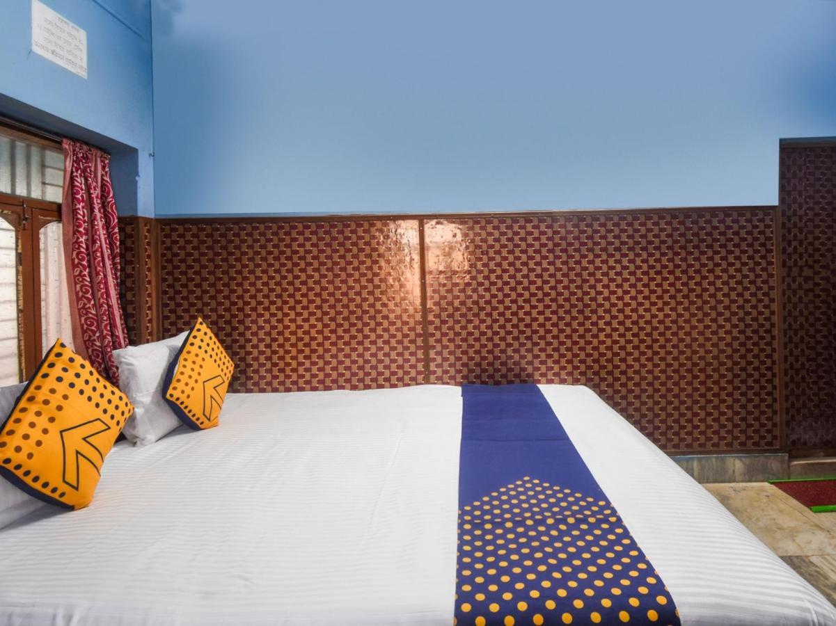 Hotel Mahesh Residency Hyderabad Exterior photo
