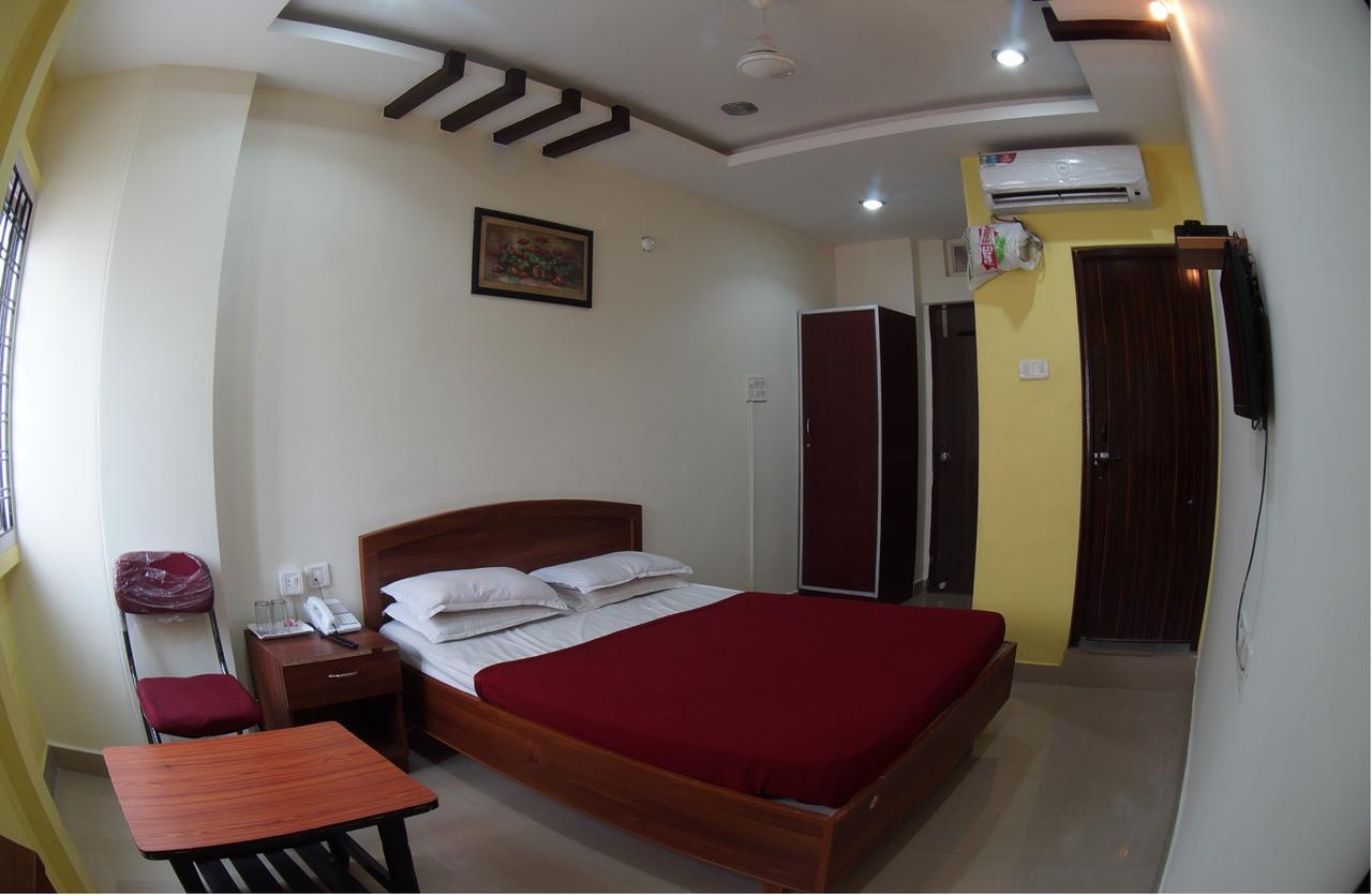 Hotel Mahesh Residency Hyderabad Exterior photo